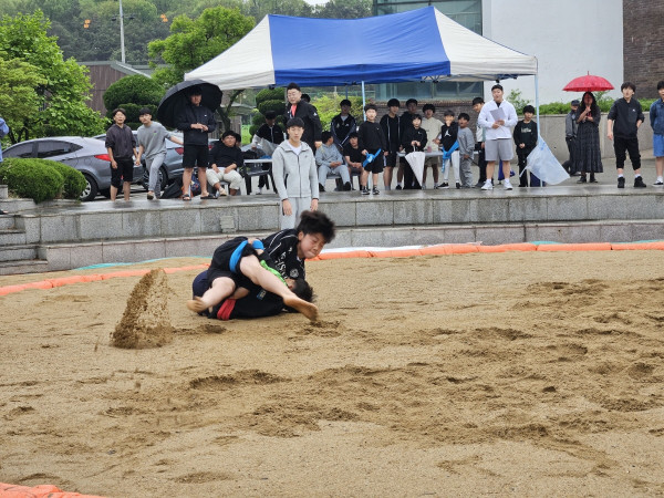 e4b5801f3d3efbda2c49077279275552_1713773214_9599.jpg